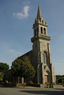 L'église Saint-Pierre-aux-Liens L'église Saint-Pierre-aux-Liens